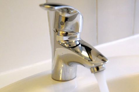 Planète - Deux millions de Français boivent de l'eau du robinet polluée