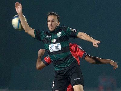 Coupe de la CAF / FUS Rabat 1 ' MO Béjaïa 1