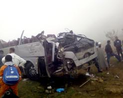 بينهم حامل وعسكريان ورعية مالي               19 قتيلا و30 جريحا في انقلاب حافلة مسافرين تعمل بين حاسي مسعود ووهران