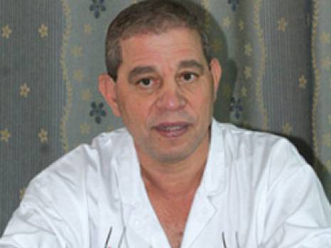 Algérie - Pr Salim Nafti. Chef de service de la clinique des maladies respiratoires (hôpital Mustapha): 