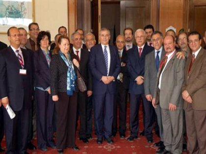 Des chercheurs algériens établis aux Etats-Unis prêts à revenir pour contribuer au développement économique