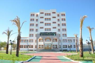 توزيع 50 سكنا وظيفيا على الأساتذة وتكريم 09 بروفيسور على هامش افتتاح السنة الجامعية بجامعة تبسة