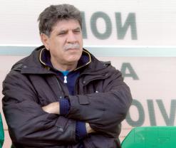 اتحاد العاصمة              إيغيل يرفع وتيرة التحضيرات ويريد التدرب بملعب 5 جويلية