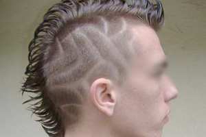 طرد 200 تلميذ من المدارس بسبب تسريحات الشعر في سوق أهراس