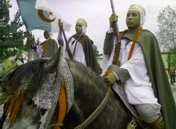 مطالب بفتح صالون الفرس أمام المشاركة الدولية بتيارت