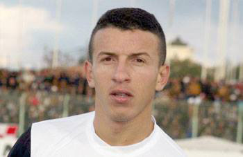   اللاعب الغليزاني صبري غربي