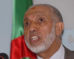 أسقط طليقة القرضاوي من قائمة العاصمة              250 قيادي بالأفالان يخيرون بلخادم بين الاستقالة أو الإقالة