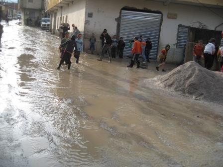 Pluie torrentielle et grêle à Lemroudj