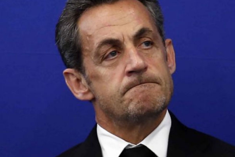 سقطات ساركوزي ترهن حلم عودته إلى الإليزي