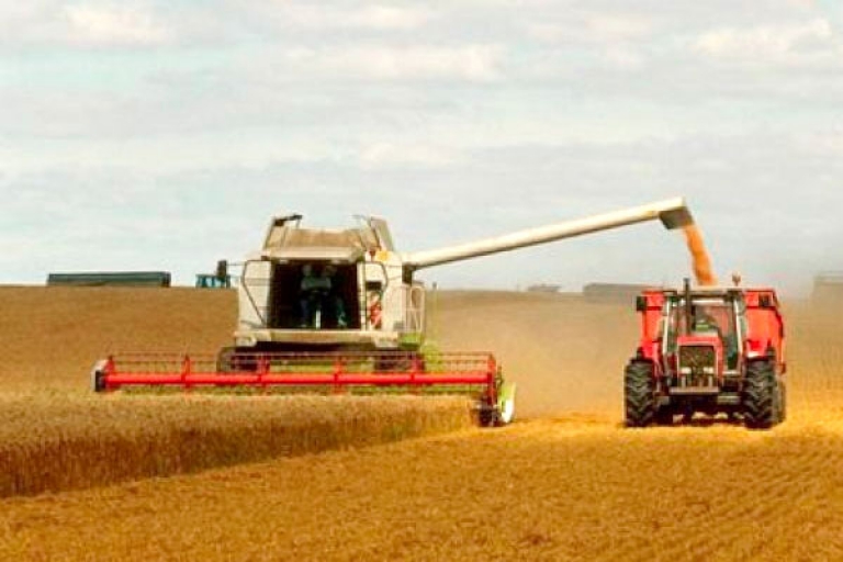 إنشاء شبكة من مختصين وباحثين جامعيين بقسنطينة