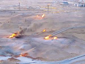 D'importantes quantités d'hydrocarbures déversées dans le désert: Incident  sur un champ pétrolier à Hassi Messaoud