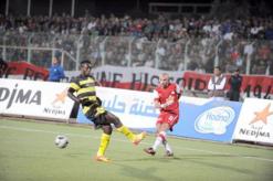 حفظ ماء وجه الكرة الجزائرية في المنافسة الإفريقية               جمعية الشلف يعكس كل التوقعات وسعدي يرد على منتقديه