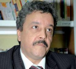 رئيس النقابة الوطنية للناشرين الجزائريين أحمد ماضي لـ”الفجر”               نسعى لأن تكون النقابة شريكا في تنظيم المعرض الدولي للكتاب