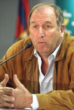 ريكساش “الفوز بالكلاسيكو يعني تتويج برشلونة بالليغا”