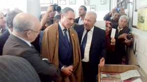 عز الدين ميهوبي يشيد بصالون الفرس بتيارت ويؤكد