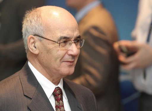 وزير الطاقة الجزائري: سوق النفط لديه امدادات كافية