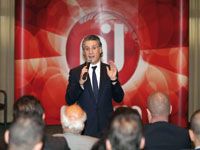 Maghreb - Conférence de presse du DG de Nessma TV à l'occasion de la semaine Algérienne. Nebil Karoui: 