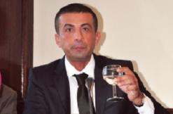 أمام ترقب و”سوسبانس” يعيشه أنصار العميد لونغار التقى أمس حداد ومسؤولي ”جيزي” ويجتمع اليوم بأعضاء الإدارة