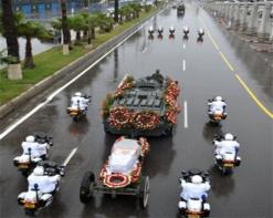 ثلاثة رؤساء للجزائر المستقلّة يشيّعون الرئيس الأسبق جنازة رئيس