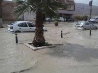 Un enfant décède à Djelfa, 19 familles sinistrées à Laghouat et 20 passagers sauvés