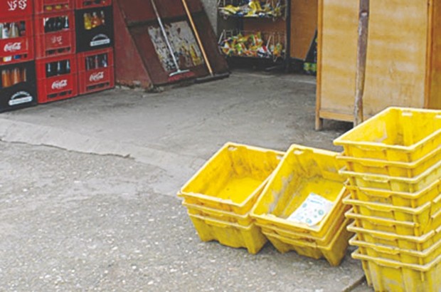 Tension sur le lait en sachet