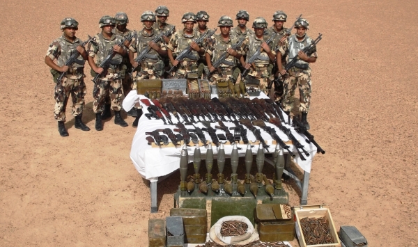 الجيش يكشف مخبأ يضم أسلحة وذخيرة في تمنراست