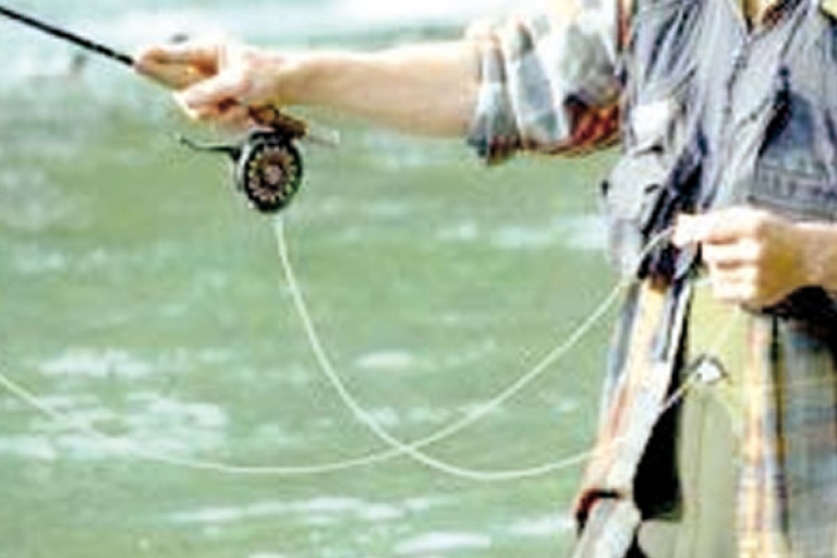 الصيد التقليدي هواية شباب المدن الساحلية