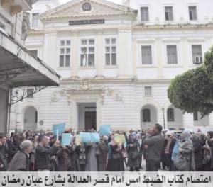 المحامون يقاطعون الجلسات ويصفون الإجراء ب''غير القانوني''