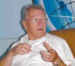 ''فرنسا والناتو يتحمّلان مسؤولية الفوضى في ليبيا ومالي''