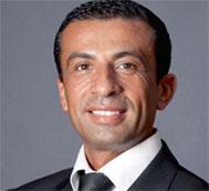 لونقار يميز بين الصحفيين