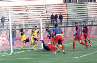 ش.باتنة 3 – ا.الحراش 2 : الهادي عادل يحرر الأوراس والحراش لا تفكر إلاّ في الكأس