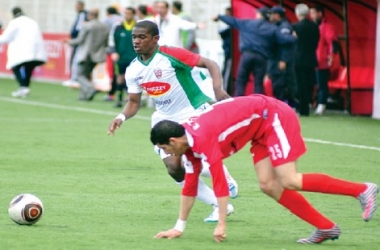 م . الجزائر 3 ج.الخروب 1 : العميد يستقبل لونغار بأحلى انتصار وينذر سوسطارة