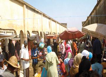 سكان أولاد بوغالم بمستغانم يناشدون السلطات تحويل مكان السوق الأسبوعي