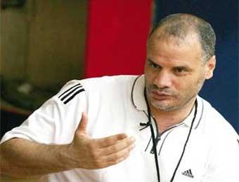 كرة اليد رجال بوشكريو باقٍ على رأس ‘'الخضر'' إلى غاية مونديال إسبانيا