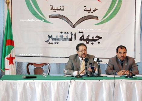 مناصرة: الإدارة ما تزال غير حيادية رغم توجيهات الرئيس بوتفليقة