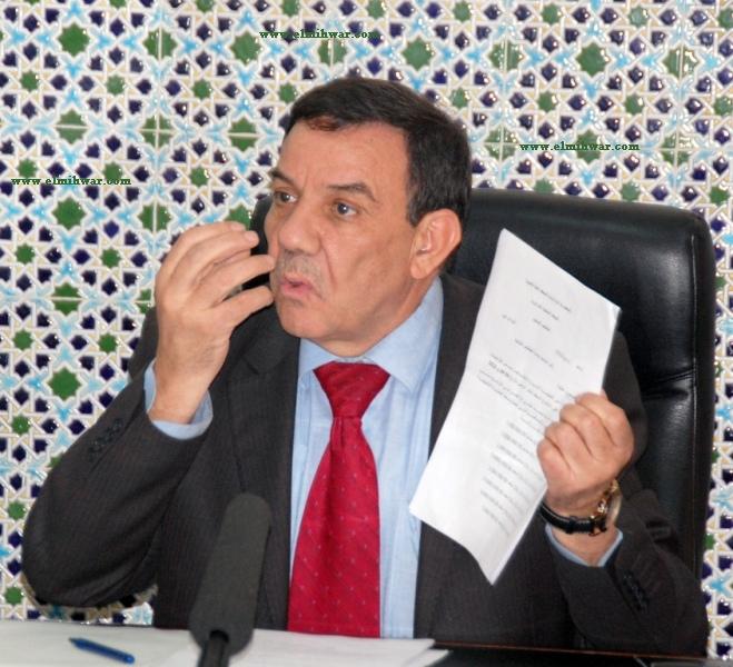 موسى تواتي من عين تموشنت : “ارجعوا السلطة إلى يد الشعب”