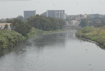 Alger - Le projet de dépollution de l'oued El Harrach coûtera 38 milliards de DA