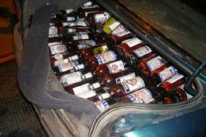 حجز أزيد من ألف و200 قارورة خمر في سيدي بلعباس