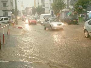 عودة الأمطار يوم الخميس ونهاية أسبوع مشمسة