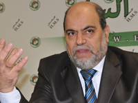 سلطاني يدعو إلى إرساء نظام برلماني قادر على سحب الثقة من الحكومة