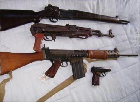 تفكيك شبكة تتاجر في الذخيرة والأسلحة بأم البواقي