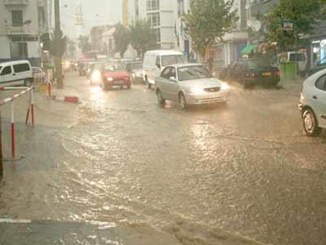 عودة الأمطار يوم الخميس ونهاية أسبوع مشمسة