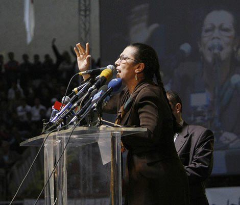 حنون تحمل الأفلان والأرندي مسؤولية فشل مشروع الرئيس