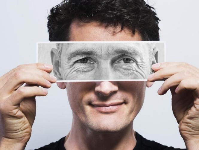 وأشخاص أذكياء إنما... في الحبّ تعساء - اكتشف عمرك الحقيقي في هذه السطور...