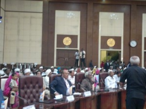 السودان يخصص مواكب رئاسية لنقل الكتاب الجزائريين