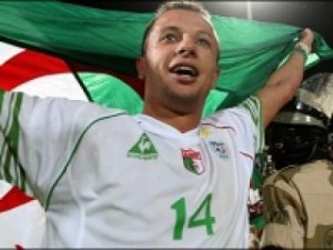 غيلاس: «بقائي بعيدا عن الخضر سبب لي فراغا كبيرا»