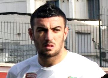 بلكالام على رأس قائمة اهتمامات إدارة »السنافر« وحناشي لن يفرط في خدماته