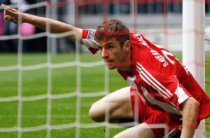 توماس مولر : مارسيلو أراد فقط أن يضربني وأعتقد أنه فعل