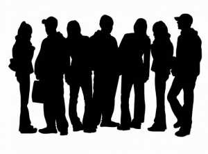 كم عدد الأصدقاء المقرّبين المفضّل أن تتّخذهم في حياتك؟