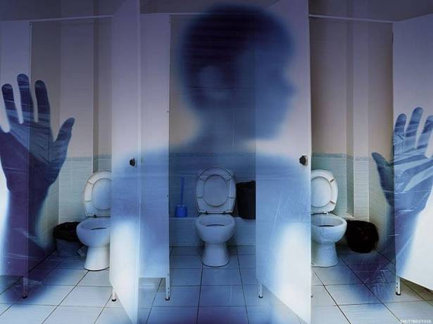 ماذا يعني قضاء الأولاد وقتاً طويلاً في المرحاض؟